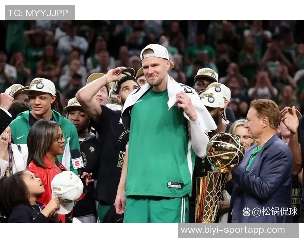 太阳队续约瑞安邓恩第三年球队选项上季场均69分36篮板表现稳定 太阳队续约瑞安邓恩第三年球队选项上季场均69分36篮板表现稳定