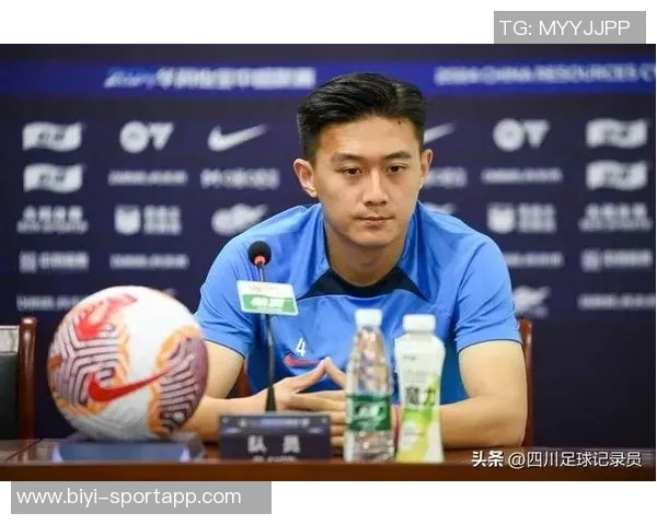 申花球员身价波动分析蒋圣龙等7人上涨米内罗阿苏埃等14人下跌