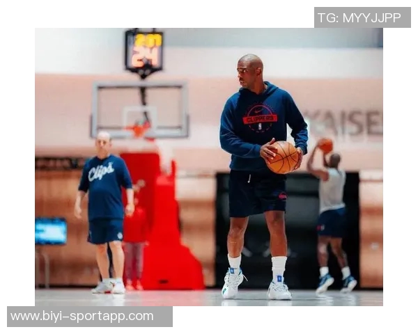 保罗本赛季状态低迷场均仅得25分助攻33真实命中率创职业新低 保罗本赛季状态低迷场均仅得25分助攻33真实命中率创职业新低