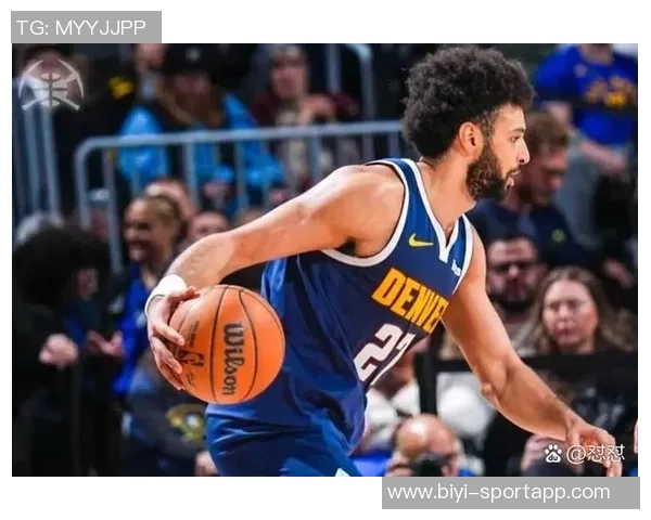 贾马尔穆雷半场表现出色9中4贡献11分2板7助攻2抢断展现全面能力